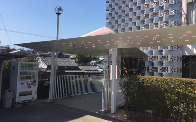 中辻病院玄関